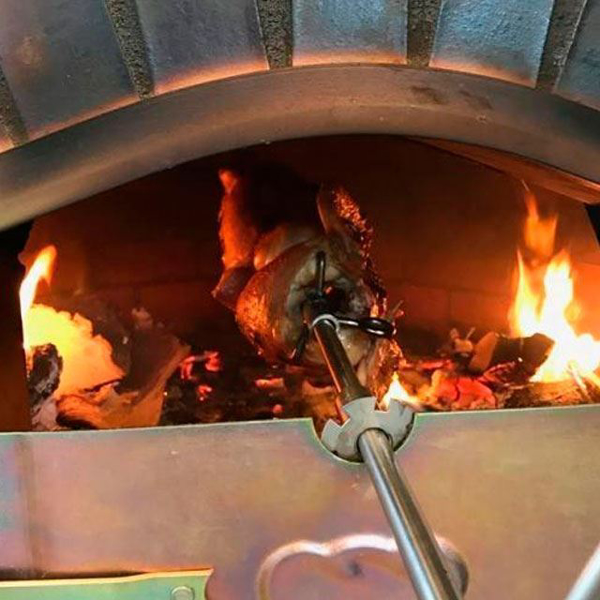 Imagen de Horno de leña con chimenea 90cm