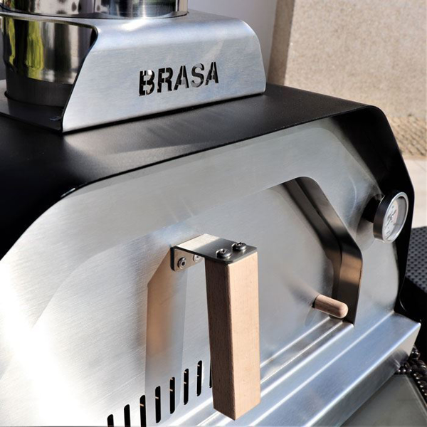 Picture of Outdoor pizza oven Brasa Black