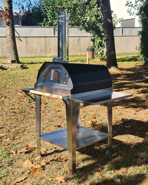 Picture of black Brasa pizza oven with trolley stand