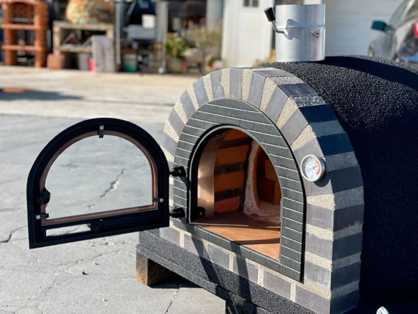 Picture of Outdoor wood-fired oven SUPER