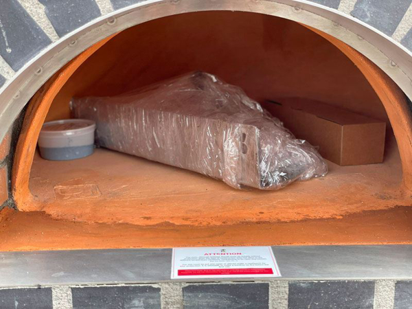 Picture of Outdoor wood-fired pizza oven SuperPIZZA