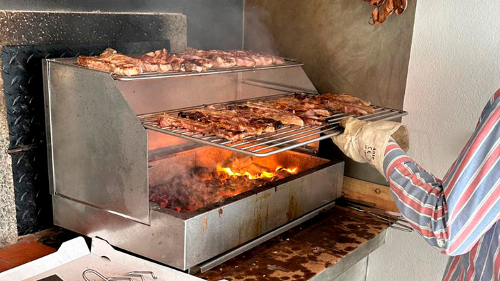 Barbecue à poser BRASAOVENS : L'Excellence de l'Art de Griller