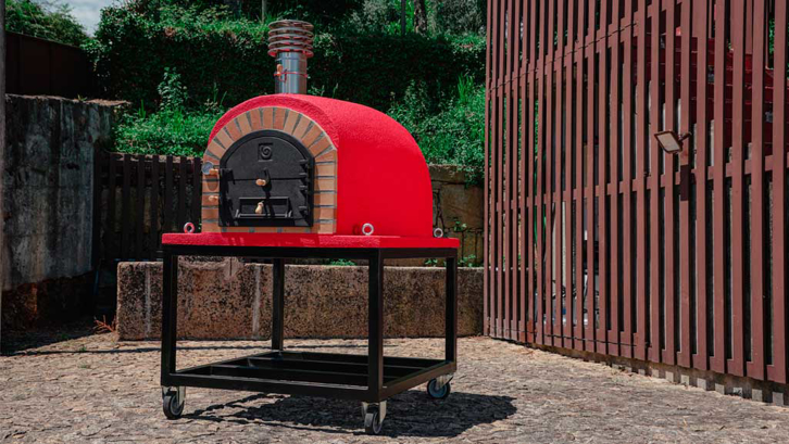 Como cuidar de um forno a lenha exterior e evitar fissuras